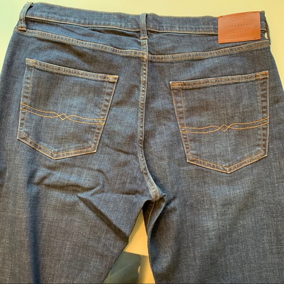 Lucky brand NWT jeans 34/32 athletic slim. - Picture 2 of 5